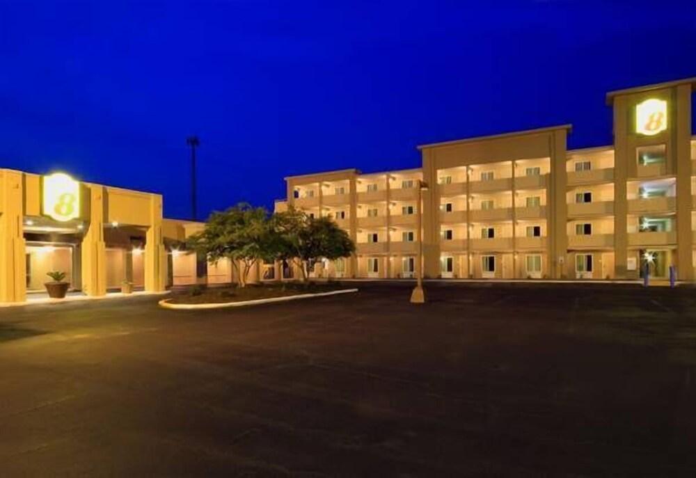Motel 6 West Columbia Sc Airport Exterior foto